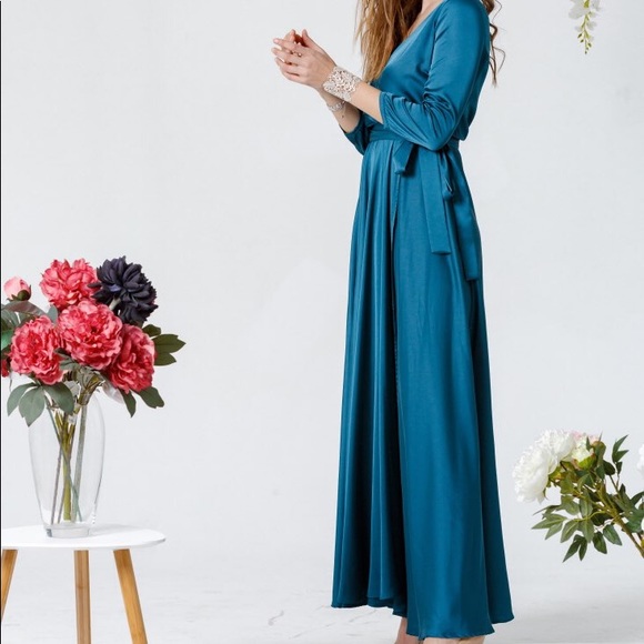 ❗️NEW❗️Aquamarine Bridesmaid Silk Wrap Maxi Dress - Picture 7 of 8